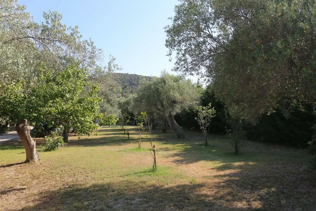 Villa Argo 2 - Beachfront, Big Gardens, Location! Pefkochori